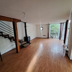 Arriendo casa de 2 pisos con piscina en Condominio Vista al Valle de Machali.